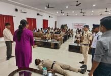 राजनांदगांव : पुलिस जवानों को जीवनरक्षक प्रशिक्षण…