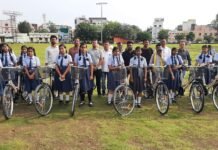 राजनांदगांव : नवमी की छात्राओं को मिली साइकिल की सौगात…