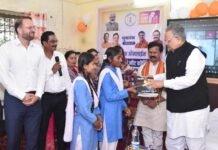 राजनांदगांव: नि:शुल्क ऑनलाइन जेईई-नीट कोचिंग विद्यार्थियों के भविष्य के लिए एक बेहतरीन पहल – विधानसभा अध्यक्ष डॉ. रमन सिंह…