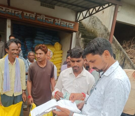 राजनांदगांव : सीधे डबल लॉक केन्द्रों के माध्यम से सीधे समितियों में किया जा रहा भण्डारण…