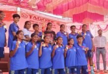 सीबीएसई अंडर-19 गर्ल्स बास्केटबॉल: महेन्द्रगढ़ में डॉ. जे.बी. सिंह मेमोरियल सीनियर सेकेंडरी स्कूल, राजनांदगांव की टीम ने रचा इतिहास…