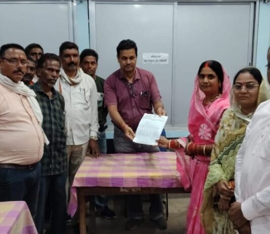 राजनांदगांव : प्रबंधक की लापरवाही से चना बीमा से वंचित किसान…