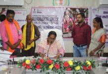 मोहला : जनदर्शन में विभिन्न मांगो एवं शिकायतो को लेकर पहुंचे ग्रामीण…