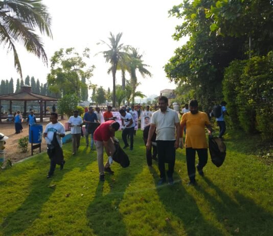 राजनांदगांव : पर्यावरण संरक्षण के लिए पुष्पवाटिका, चौपाटी में चला स्वच्छता अभियान, महापौर ने दिलाई शपथ…