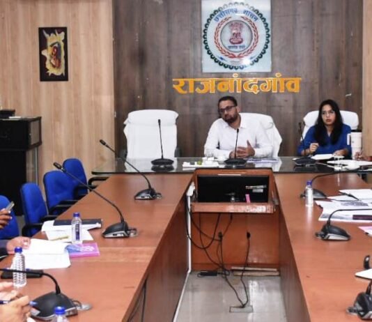 राजनांदगांव : नीट एवं जेईई की तैयारी करने वाले बच्चों की पढ़ाई पर प्राथमिकता से ध्यान देते हुए कार्य करने के दिए निर्देश…