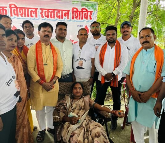 राजनांदगांव: प्रधानमंत्री मोदी के जन्मदिवस पर सेवा पखवाड़ा के अंतर्गत रक्तदान शिविर आयोजित…