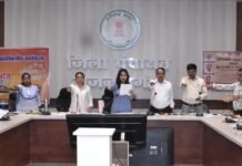 राजनांदगांव : सीईओ जिला पंचायत सुश्री सुरूचि सिंह ने महिला एवं बाल विकास, स्वास्थ्य तथा राष्ट्रीय ग्रामीण आजीविका मिशन की संयुक्त बैठक ली…