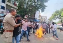 राजनांदगांव शहर में बढ़ते अपराध को लेकर युवा कांग्रेस का विरोध प्रदर्शन…