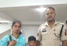 राजनांदगांव : डोंगरगढ़ मेले में बिछड़े श्रद्धालुओं को पुलिस ने सुरक्षित परिजनों से मिलाया…