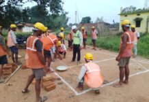 рдореЛрд╣рд▓рд╛:рдпреБрд╡рд╛рдУрдВ рдХреЛ рдорд┐рд▓ рд░рд╣рд╛ рд░рд╛рдЬрдорд┐рд╕реНрддреНрд░реА рдХрд╛ рдкреНрд░рд╢рд┐рдХреНрд╖рдг, рдЦреБрд▓реЗ рд╕реНрд╡рд░реЛрдЬрдЧрд╛рд░ рдХреЗ рджрд░рд╡рд╛рдЬреЗ…