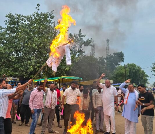 राजनांदगांव :बिजली दर वृद्धि के खिलाफ युवा कांग्रेस का प्रदर्शन…