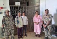 मोहला:कलेक्टर प्रजापति ने की वेयरहाउस का निरीक्षण, राजनैतिक दल के प्रतिनिधि रहें मौजूद…