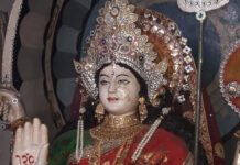 राजनांदगांव:दंतेश्वरी मंदिर में जली आस्था की ज्योत…