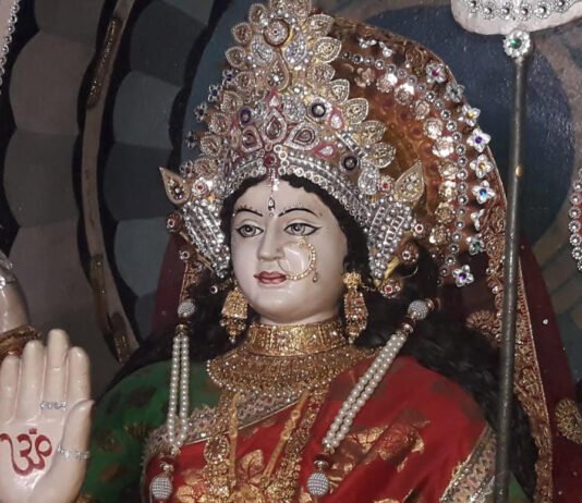 राजनांदगांव:दंतेश्वरी मंदिर में जली आस्था की ज्योत…