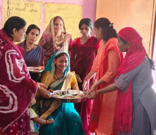 राजनांदगांव : पोषण माह अंतर्गत कन्या भोज आयोजित कर पौष्टिक आहार के महत्व के संबंध में दी गई जानकारी…