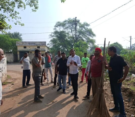 राजनांदगांव : महापौर स्टेशन पारा क्षेत्र का निरीक्षण कर दिवाली त्योहार में समुचित साफ सफाई के दिये निर्देश…