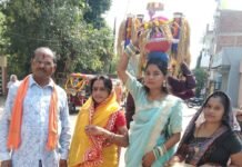 राजनांदगांव : लखोली में भव्य गौरा-गौरी विसर्जन शोभायात्रा निकली…