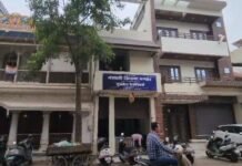 राजनांदगांव : राजनांदगांव में सरकारी सप्लायर्स के ठिकानों पर ईओडब्ल्यू का छापा, कई दस्तावेज जब्त…