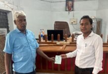 राजनांदगांव : कलेक्टर जनदर्शन में किसान मूलचंद तेली को तत्काल मिली डुप्लीकेट ऋण पुस्तिका…