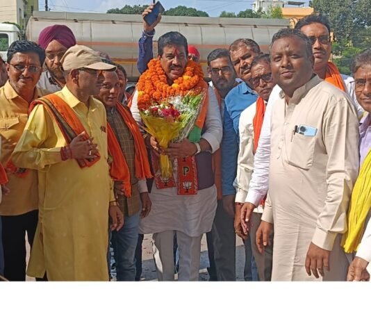 राजनांदगांव:भाजपा किसान मोर्चा पदाधिकारियों ने किया प्रदेश अध्यक्ष आलोक सिंह ठाकुर का भव्य स्वागत…