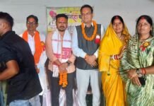 राजनांदगांव:ग्राम बिल्हरी में महालक्ष्मी उत्सव समिति द्वारा सोनहा बादर सांस्कृतिक कार्यक्रम का भव्य आयोजन…