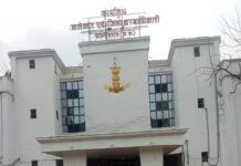 राजनांदगांव:सड़क नहीं तो विकास कैसे? 40 से 50 गांवों के ग्रामीणों ने कलेक्टर से लगाई गुहार…