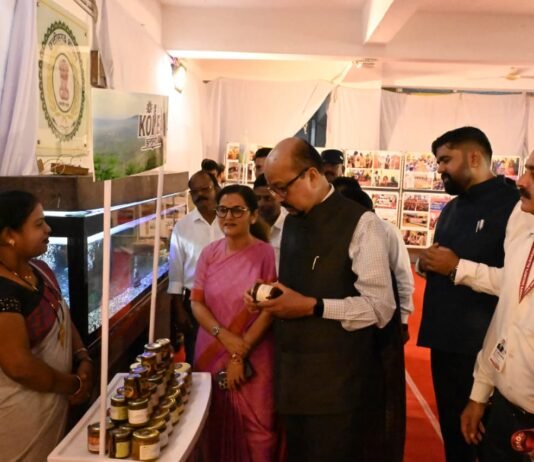 रायपुर : राज्यपाल ने कोरिया में पीनट बटर हनी फ्लेवर्ड उत्पाद का किया शुभारंभ…