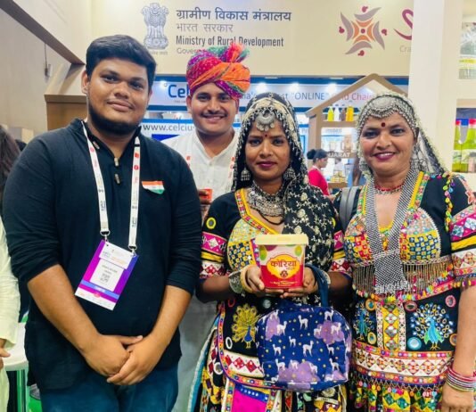 रायपुर : दिल्ली पहुंचा कोरिया का स्वाद देश की राजधानी में कोरिया के अमृत मोदक और अमृत अचार का भारी मांग…