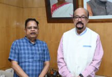 रायपुर : राज्यपाल रमेन डेका से विधायक अमर अग्रवाल ने की सौजन्य मुलाकात…