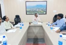 मोहला:कलेक्टर प्रजापति ने ली स्वास्थ्य एवं महिला बाल विकास विभाग की समीक्षा बैठक…