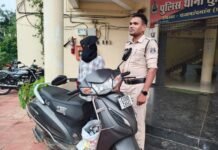 राजनांदगांव : अवैध शराब परिवहन करने वाला आरोपी गिरफ्तार 36 पौवा शराब जप्त…