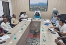 मोहला:कलेक्टर प्रजापति की उपस्थिति में राजनीतिक दलों के प्रतिनिधियों की बैठक संपन्न…