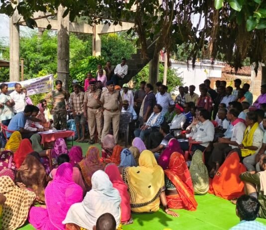 राजनांदगांव:राजनांदगांव पुलिस द्वारा रजत जयंती वर्ष पर जन-जागरूकता अभियान जारी…