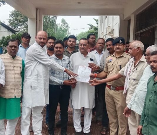 राजनांदगांव:शुक्ला अस्पताल में महिला की मौत साहू समाज में आक्रोश…