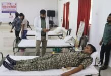 राजनांदगांव : रजत जयंती के अवसर पर राजनांदगांव पुलिस द्वारा रक्तदान दिया गया…