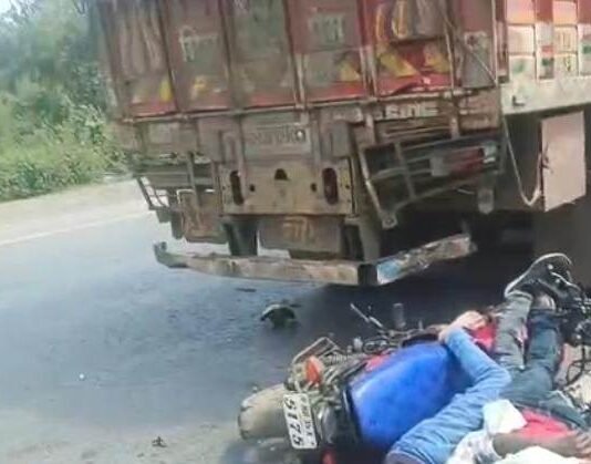 ब्रेकिंग न्यूज़ : नवरात्रि के अंतिम दिन सड़क हादसा, राजनांदगांव में चिचोला और पाटेकोहरा के बीच बड़ा हादसा, तीन घायल…