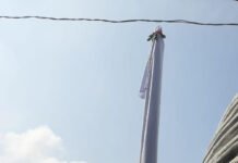 राजनांदगांव:प्राचीन कबीर मठ धाम नादिया में ध्वजारोहण सह दानवीर मंगतू ठाकुर पुण्य स्मृति मनाई गईं…