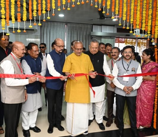 राजनांदगांव: उपराष्ट्रपति नवनिर्मित उदयाचल मल्टीस्पेशियलिटी आई केयर एण्ड रिसर्च इंस्टीट्यूट राजनांदगांव का किया शुभारंभ…