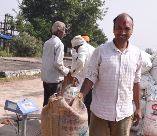 राजनांदगांव: किसान नंदकिशोर ने धान उपज की बहुत अच्छी कीमत देने के लिए मुख्यमंत्री विष्णुदेव साय को दिया धन्यवाद…