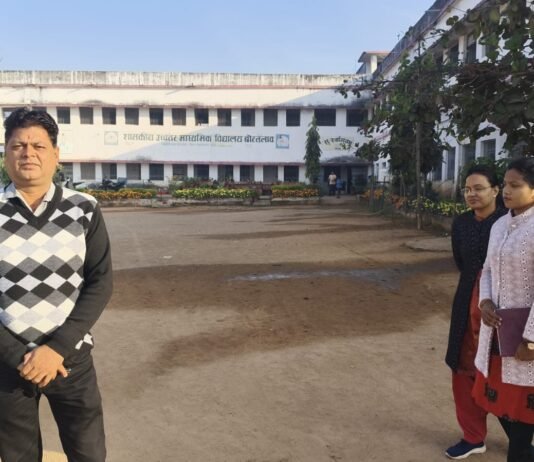 राजनांदगांव: शिक्षा गुणवत्ता एवं बोर्ड परिणाम को लेकर विकासखंड शिक्षा अधिकारी डोंगरगढ़ ने किया दूरस्थ क्षेत्रों का सघन दौरा अभियान…