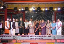 रायपुर : छत्तीसगढ़ राज्योत्सव 2025 खादी प्रदर्शनी की धूम…