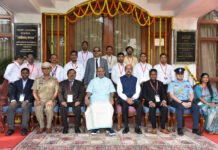 रायपुर : उप राष्ट्रपति ने राजभवन परिवार के साथ कराई फोटोग्राफी…