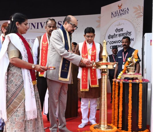 रायपुर : अनुशासित और समय के पाबंद होंगे तो सफलता अवश्य मिलेगी राज्यपाल डेका…