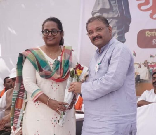 मोहला: लौह पुरुष की 150वीं जयंती पर छुरिया माता मंदिर मोहला से धोबेदंड तक भव्य यूनिटी मार्च का हुआ आयोजन…