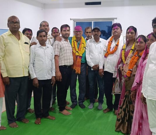 राजनांदगांव: चुरामन दास साहू बने तहसील साहू समाज छुरिया के अध्यक्ष कुमेश्वरी गजेन्द्र साहू उपाध्यक्ष निर्वाचित…