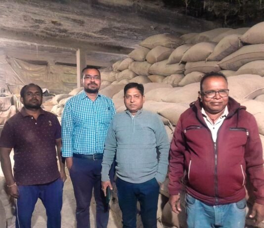 राजनांदगांव: 12 लाख 40 हजार रूपए मूल्य के 400 क्विंटल 1000 बोरा अवैध धान एवं एक वाहन जप्त…