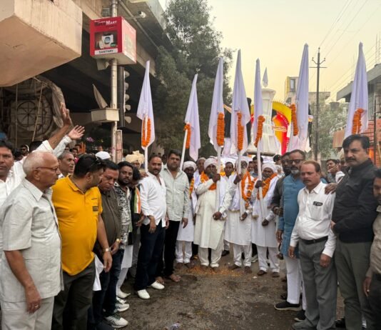 राजनांदगांव: गुरु घासीदास जंयती पर निकली शोभायात्रा, कांग्रेस ने किया स्वागत…