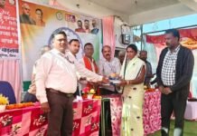 राजनांदगांव: प्रधानमंत्री उज्जवला योजना के अंतर्गत हितग्राहियों को प्रदान किया गया गैस कनेक्शन…