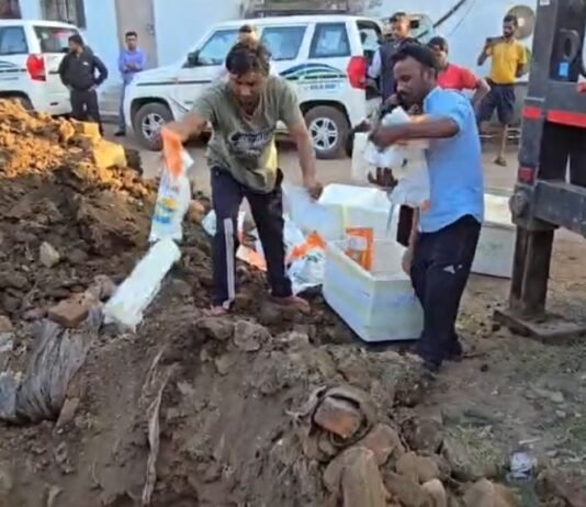 खैरागढ़ में नकली पनीर फैक्ट्री पर छापा, 450 किलो पनीर नष्ट…