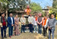 राजनांदगांव: ठा.प्यारेलाल सिंह की जयंती, महापौर ने किया माल्यार्पण…